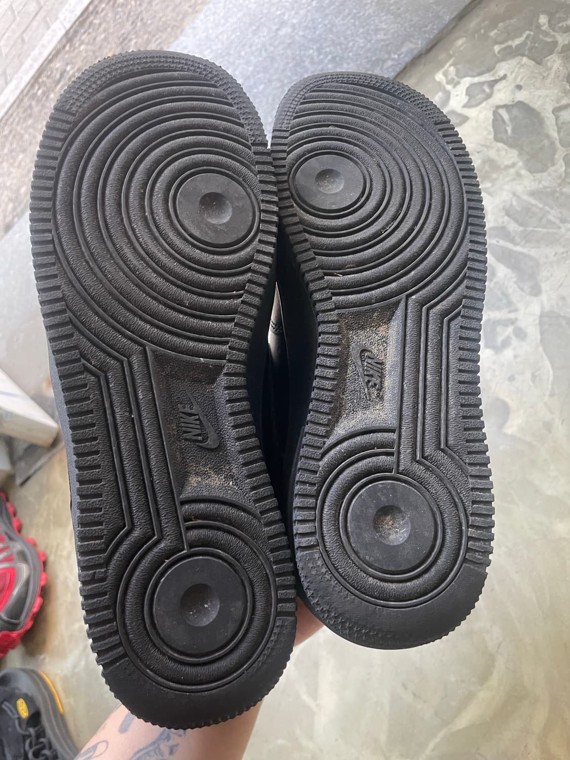 나이키 에어포스1 블랙 270 상품이미지6