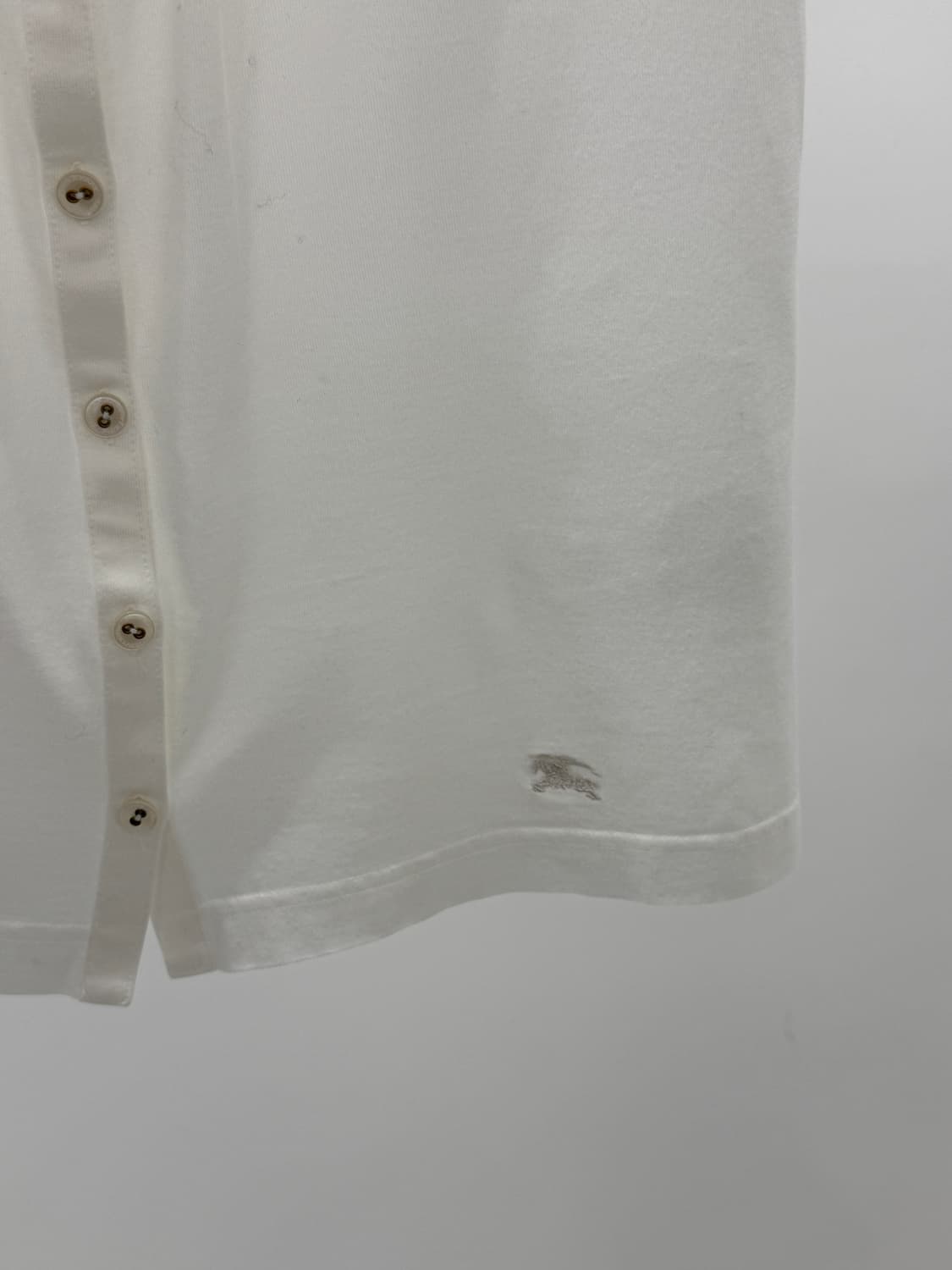 Burberry 버버리 러플 슬리브 화이트 반팔 티셔츠 상품이미지3