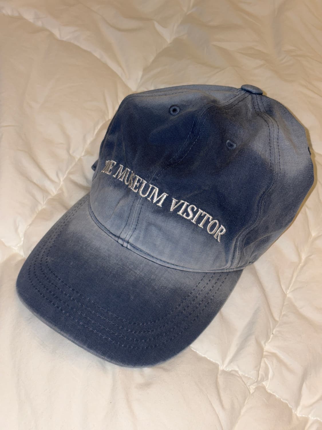 더 뮤지엄 비지터 와이어 볼캡 데님 상품이미지1