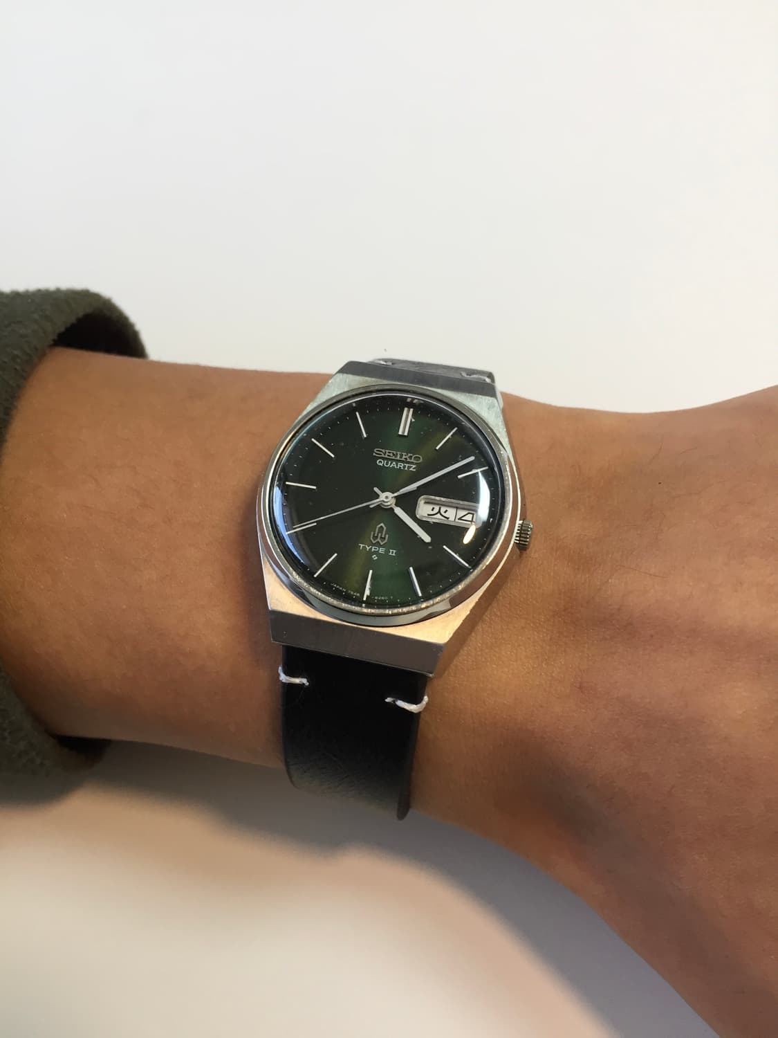 70s seiko type 2 olive dial quartz 상품이미지4