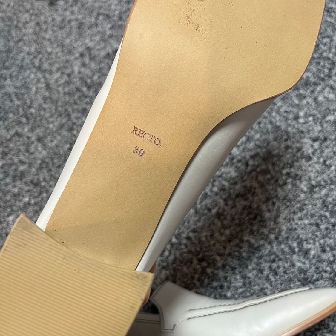 렉토 RECTO 아이보리 로퍼 펌프스 39 상품이미지5