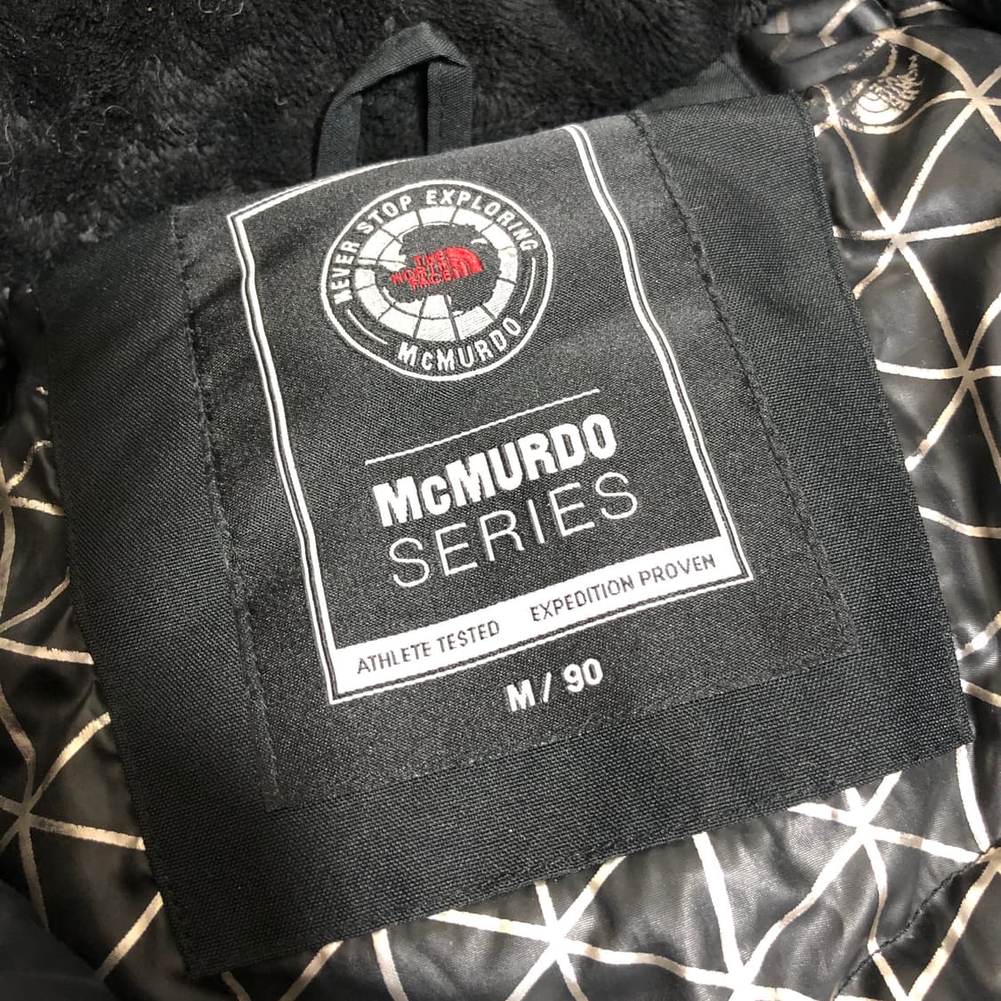 노스페이스 맥머도 패딩 우먼m 상품이미지2