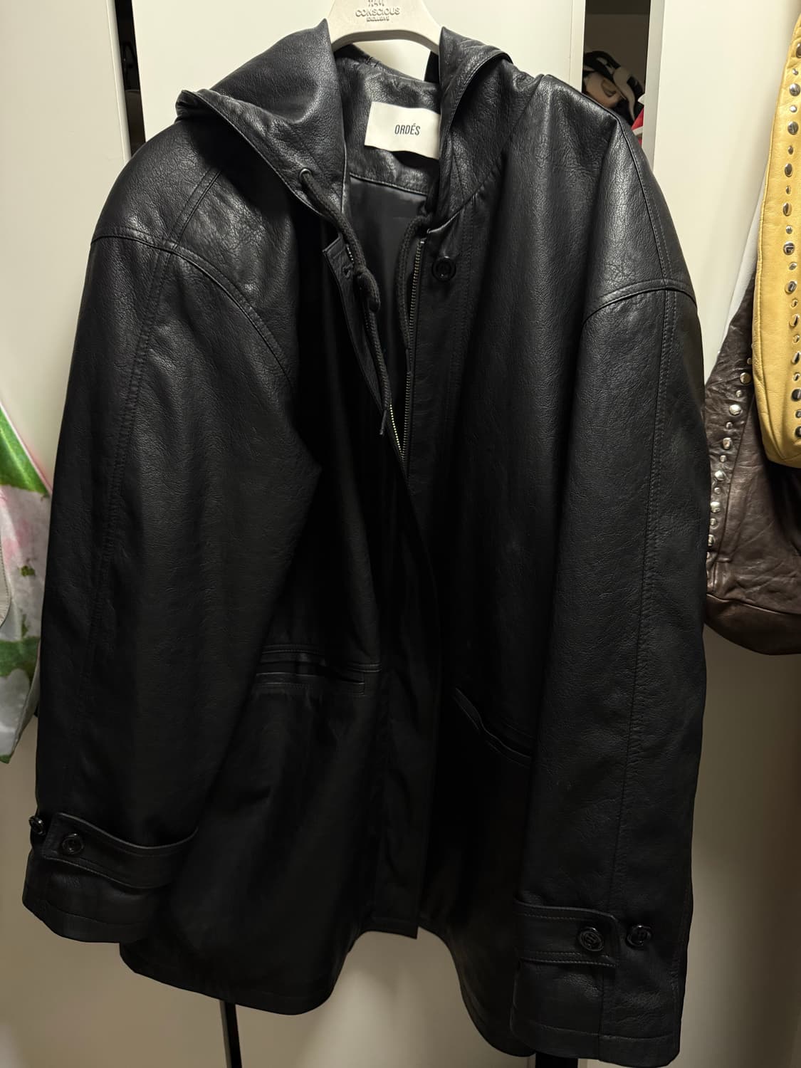 오데스 후드 레더코트 상품이미지3