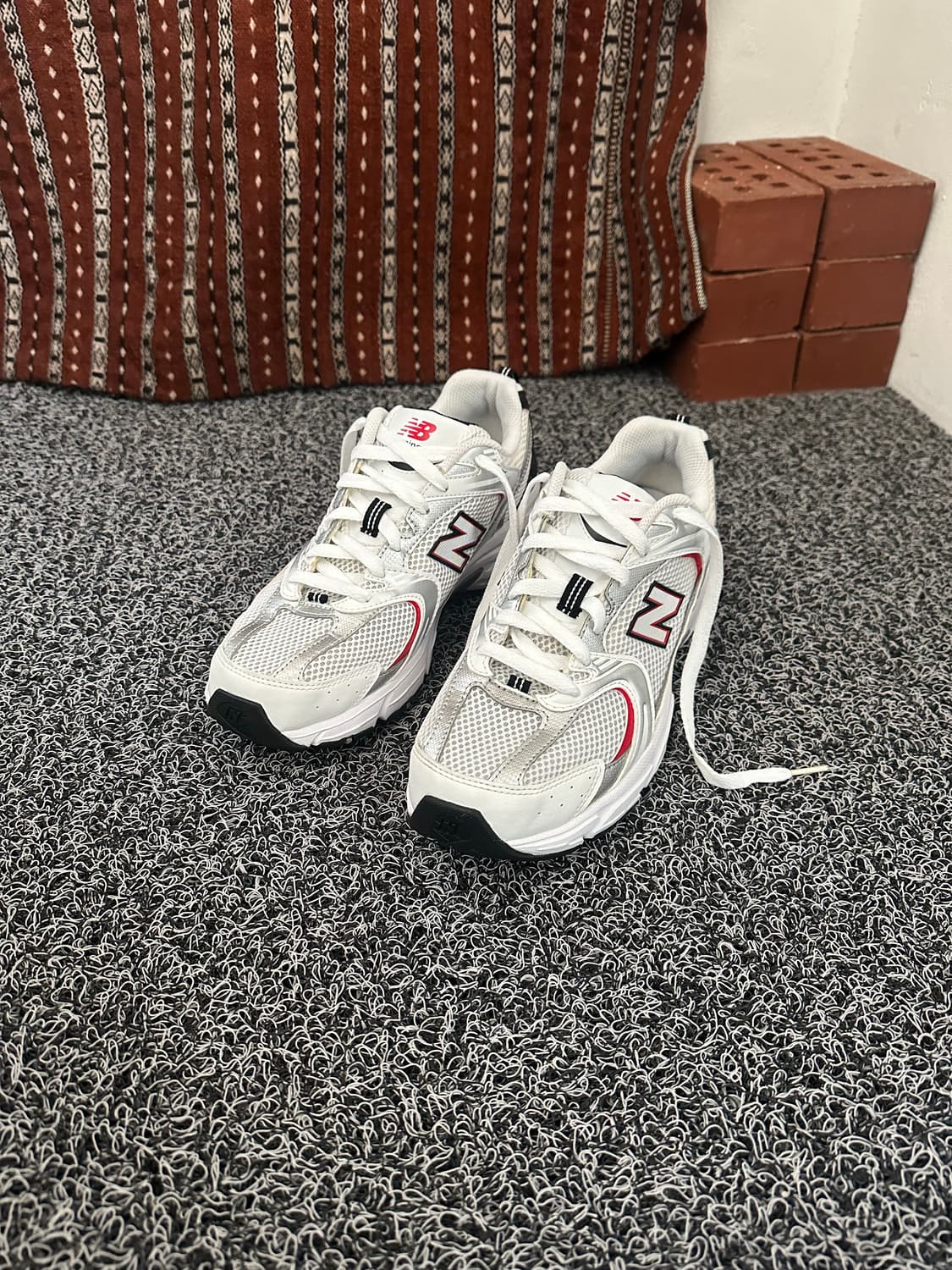 뉴발란스 530 흰색 275mm 상품이미지2