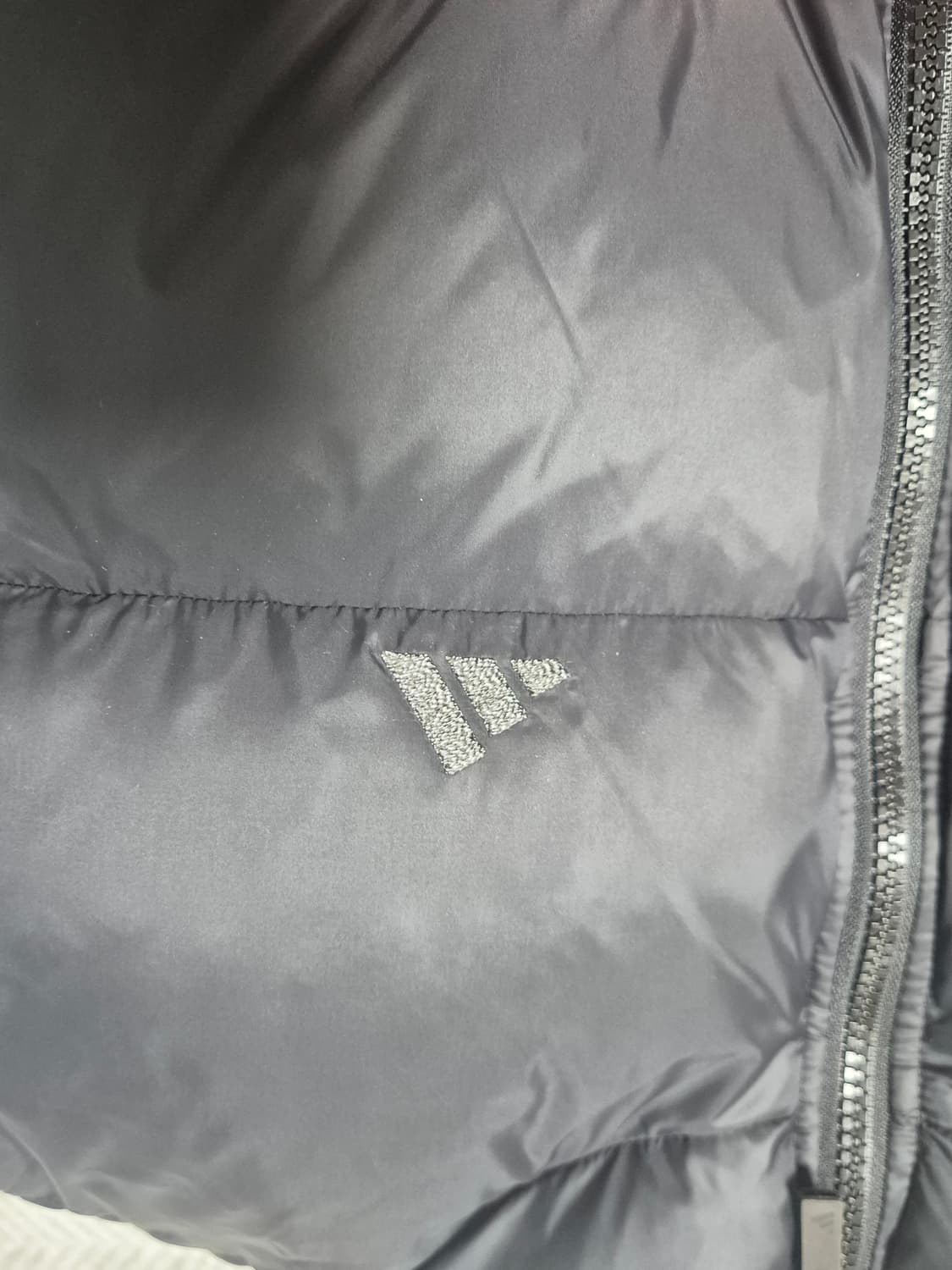 아디다스 새패딩팝니다 (급처 네고 가능) 상품이미지3