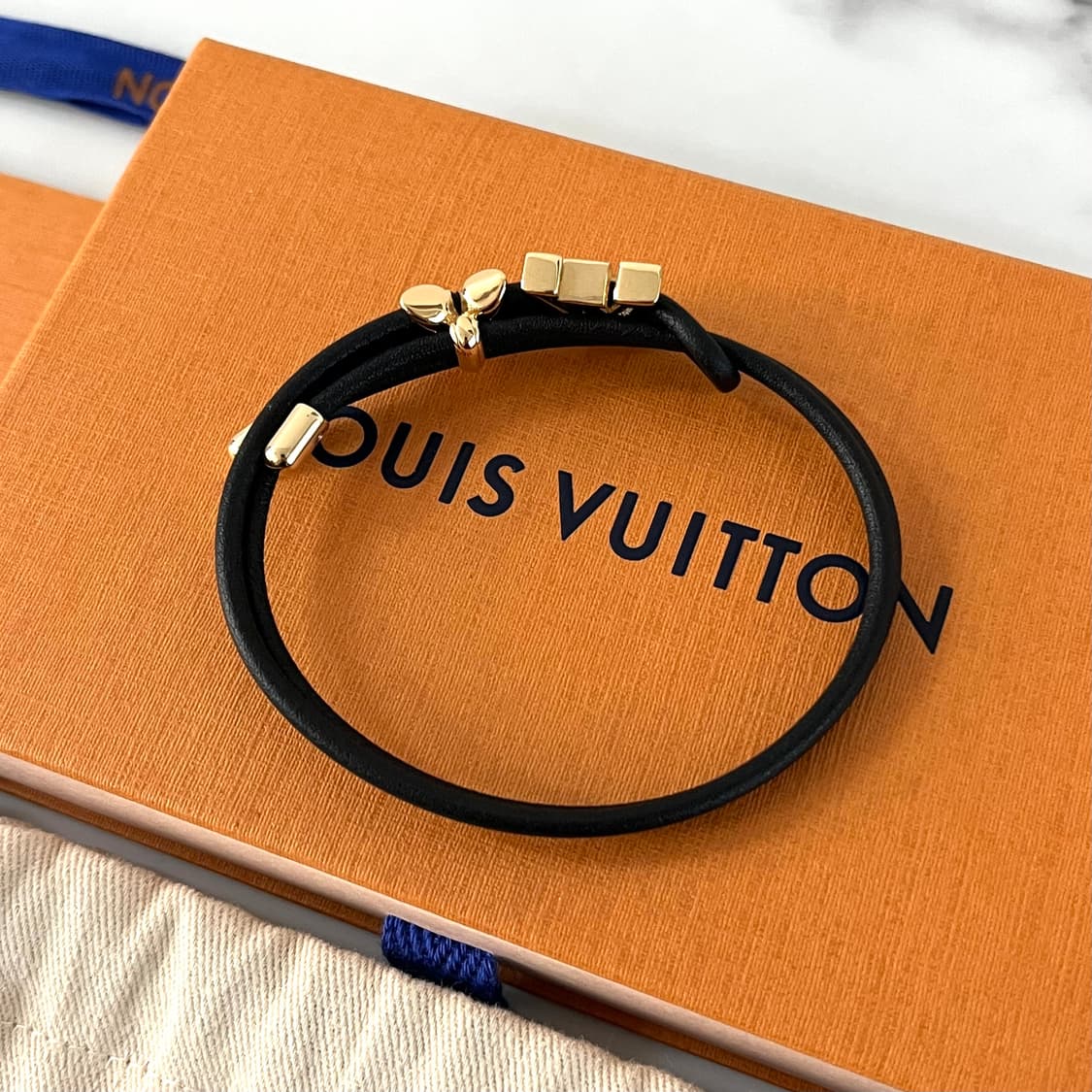 [S+급/풀박스] 루이비통 LV 블룸 팔찌 M8142Z 상품이미지3