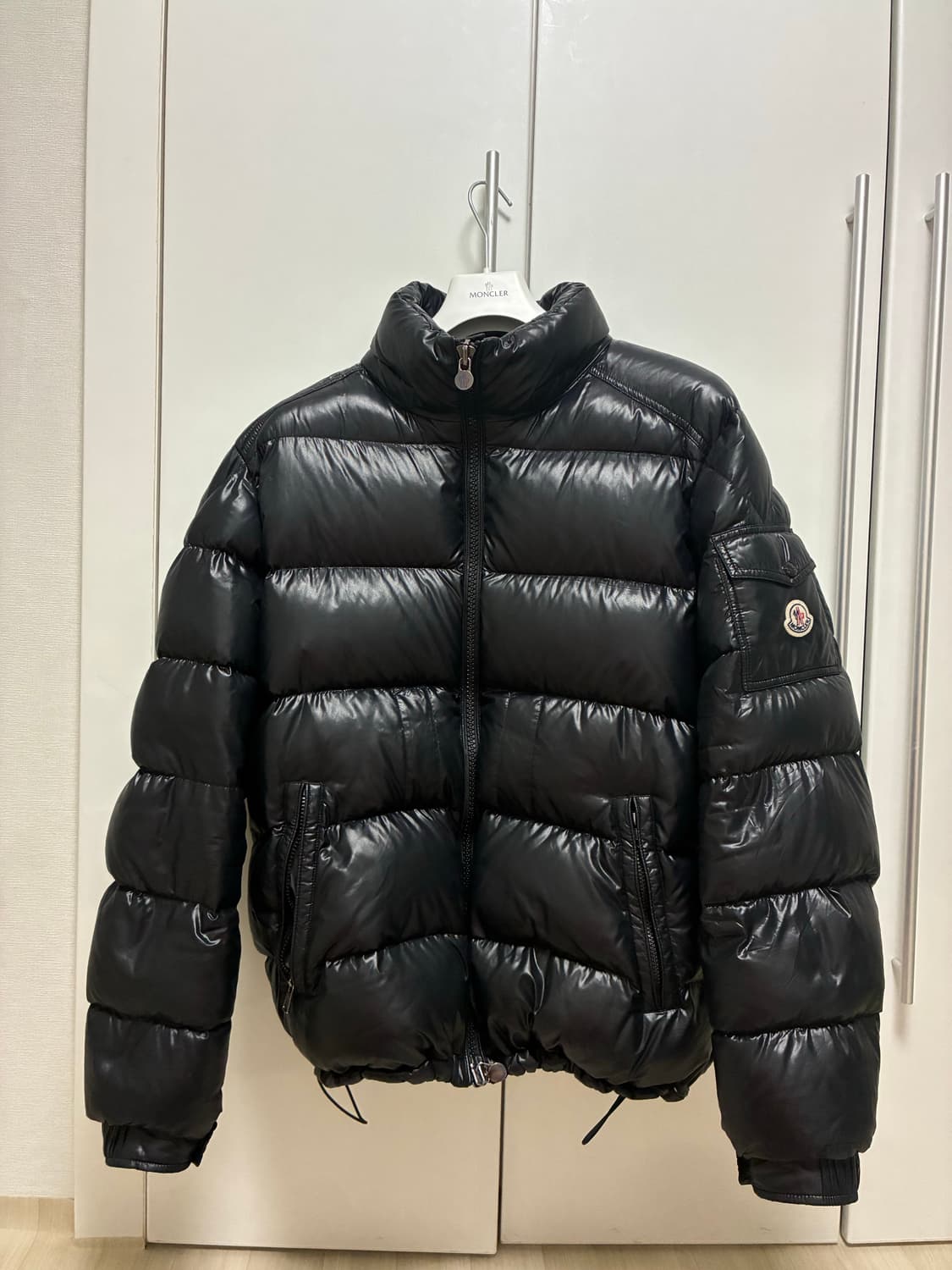 24FW 몽클레어 마야 블랙 패딩 6사이즈 정품 상품이미지1