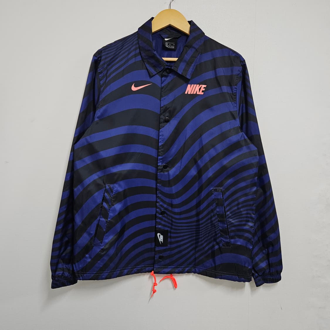 M 95-100 나이키 블루 패턴 코치자켓 상품이미지2