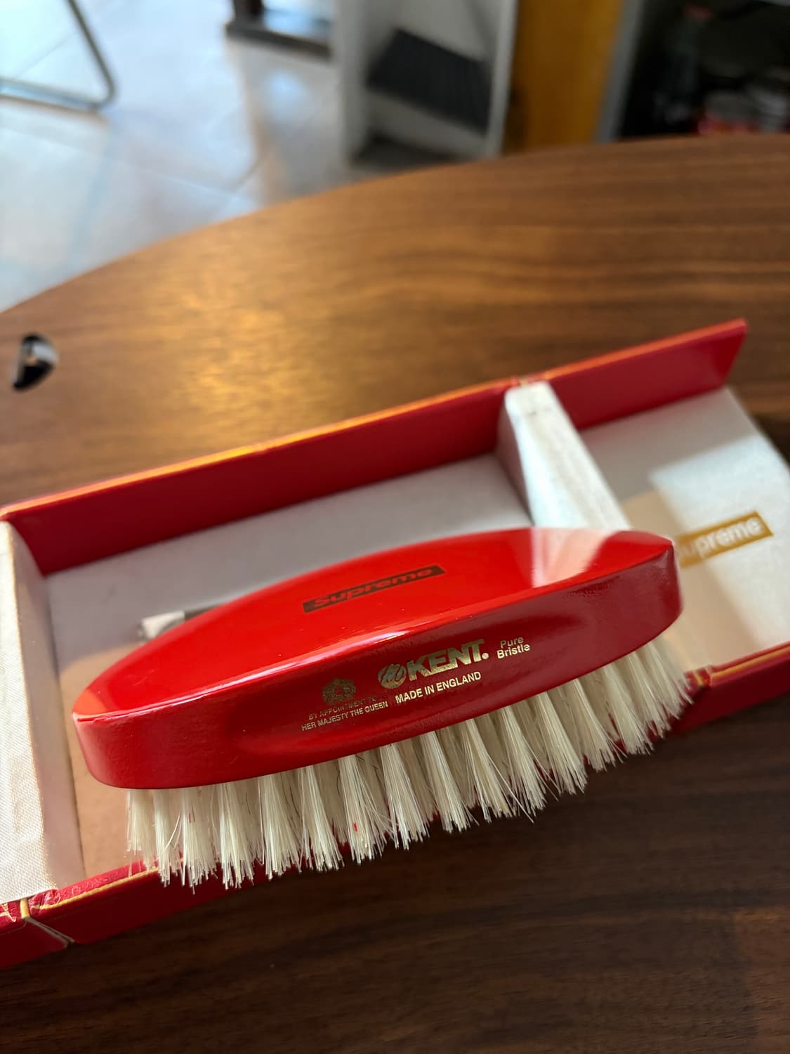 Supreme 19fw Kent Military Hairbrush red 상품이미지2