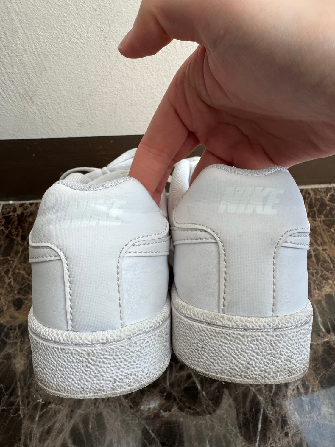 나이키 코트로얄 화이트 여성 운동화 상품이미지5