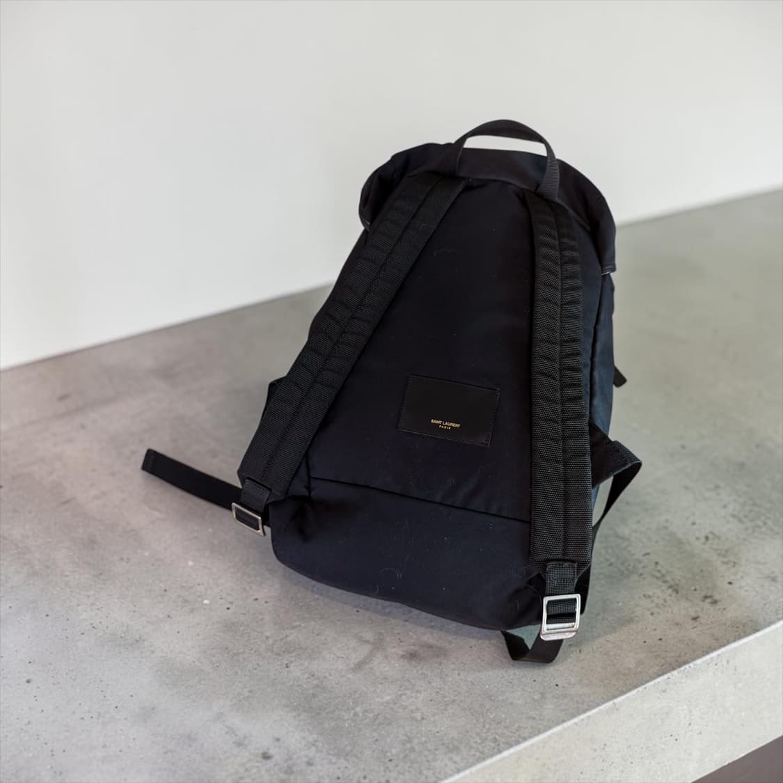 .생로랑 에디 슬리먼 15FW 헌팅 백팩 상품이미지8