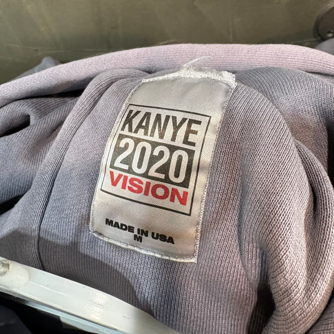 [M] KANYE 칸예 2020 빈티지 페이드 후드티 상품이미지5