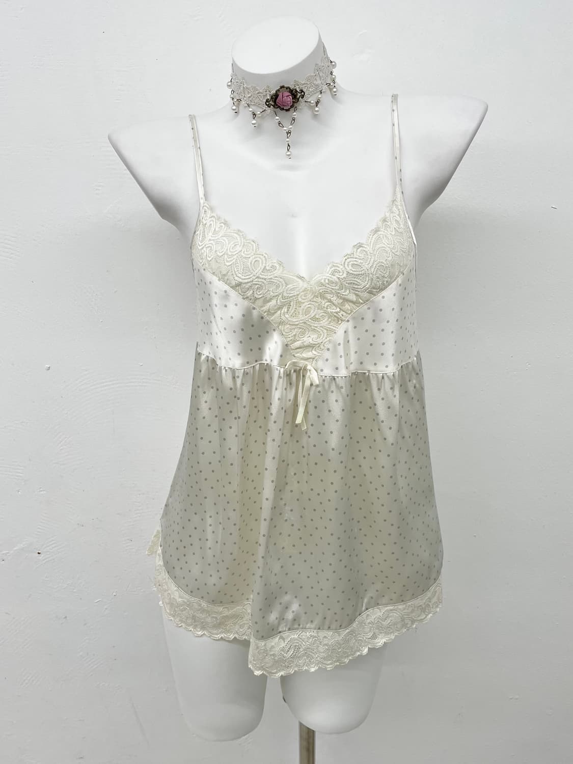 도트 새틴 레이스 슬립 상품이미지1