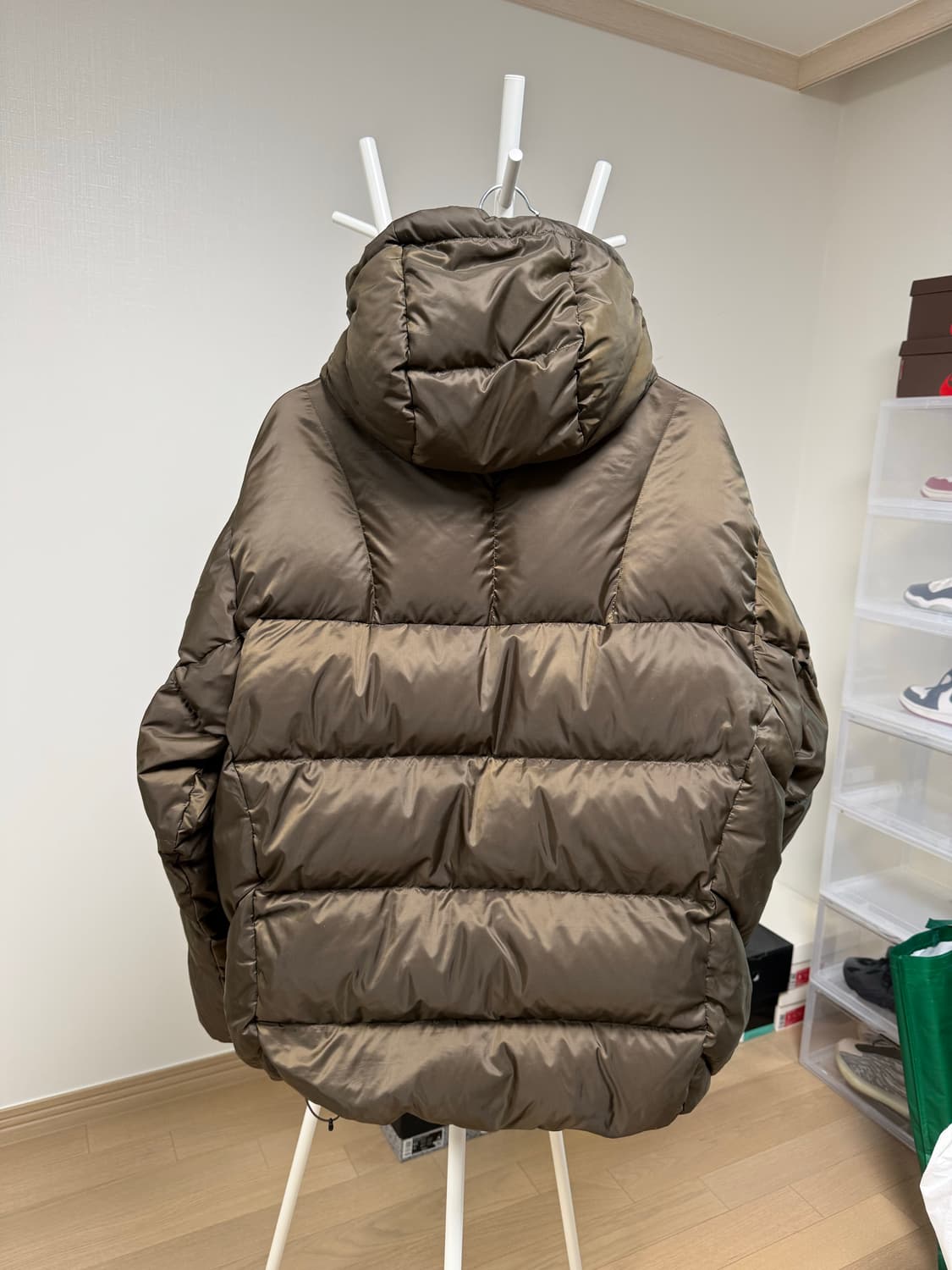 프리즘웍스 알타비아 덕 다운 패딩 상품이미지2