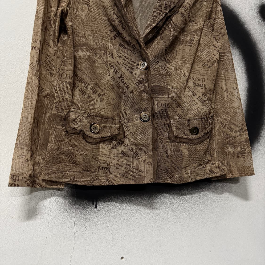 VTG 빈티지 뉴스페이퍼 레터링 패턴 시스루 블라우스 자켓 상품이미지4
