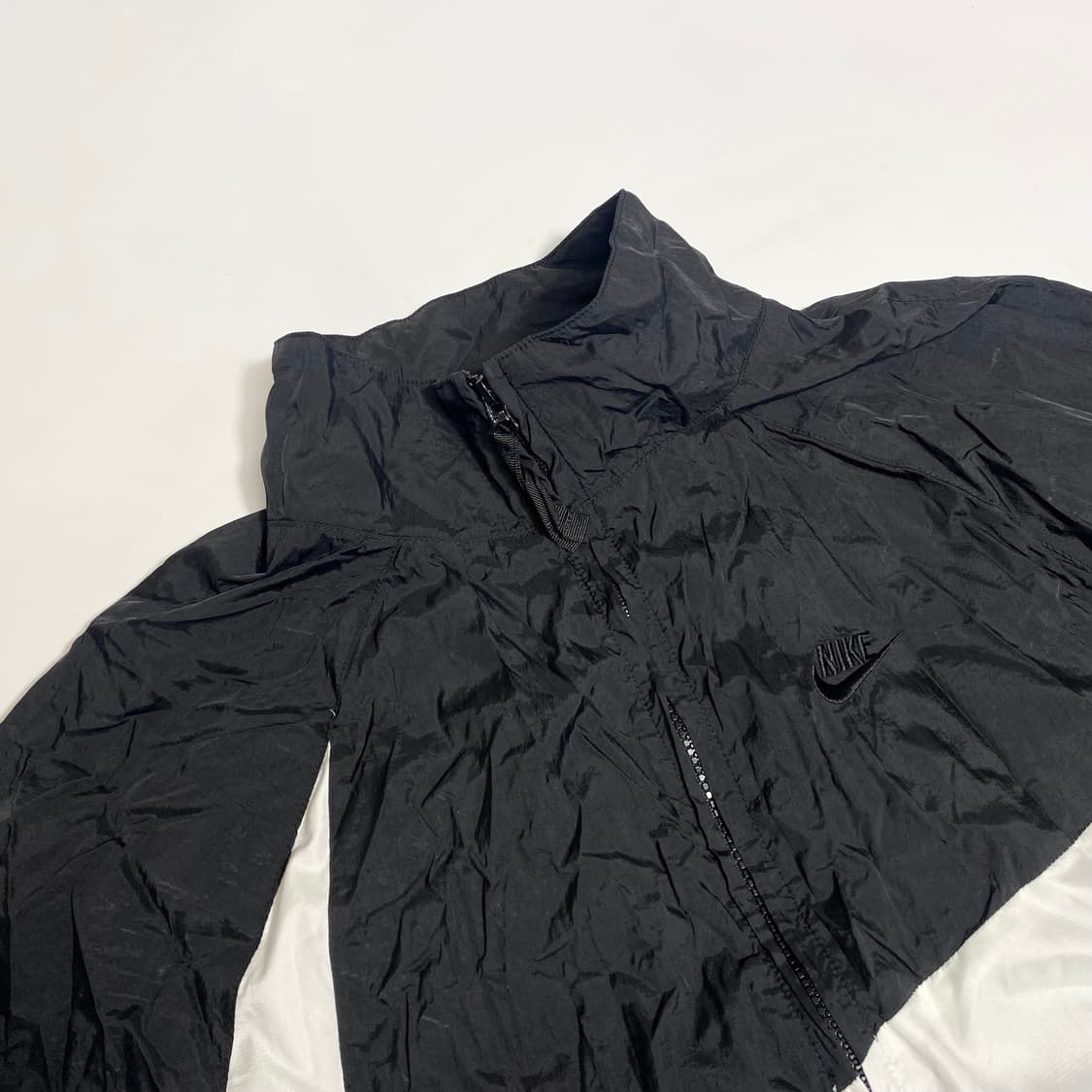 나이키 빅스우시 바람막이 2XL 상품이미지3