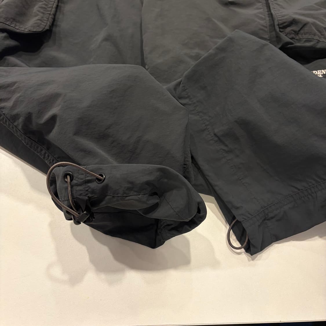 [M] MADDEN 매든 나일론 카고 팬츠 그레이 D459 상품이미지5