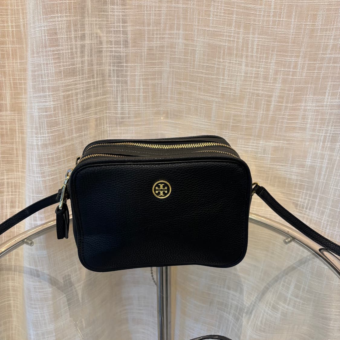정품 토리버치 사각 크로스백     상품이미지2