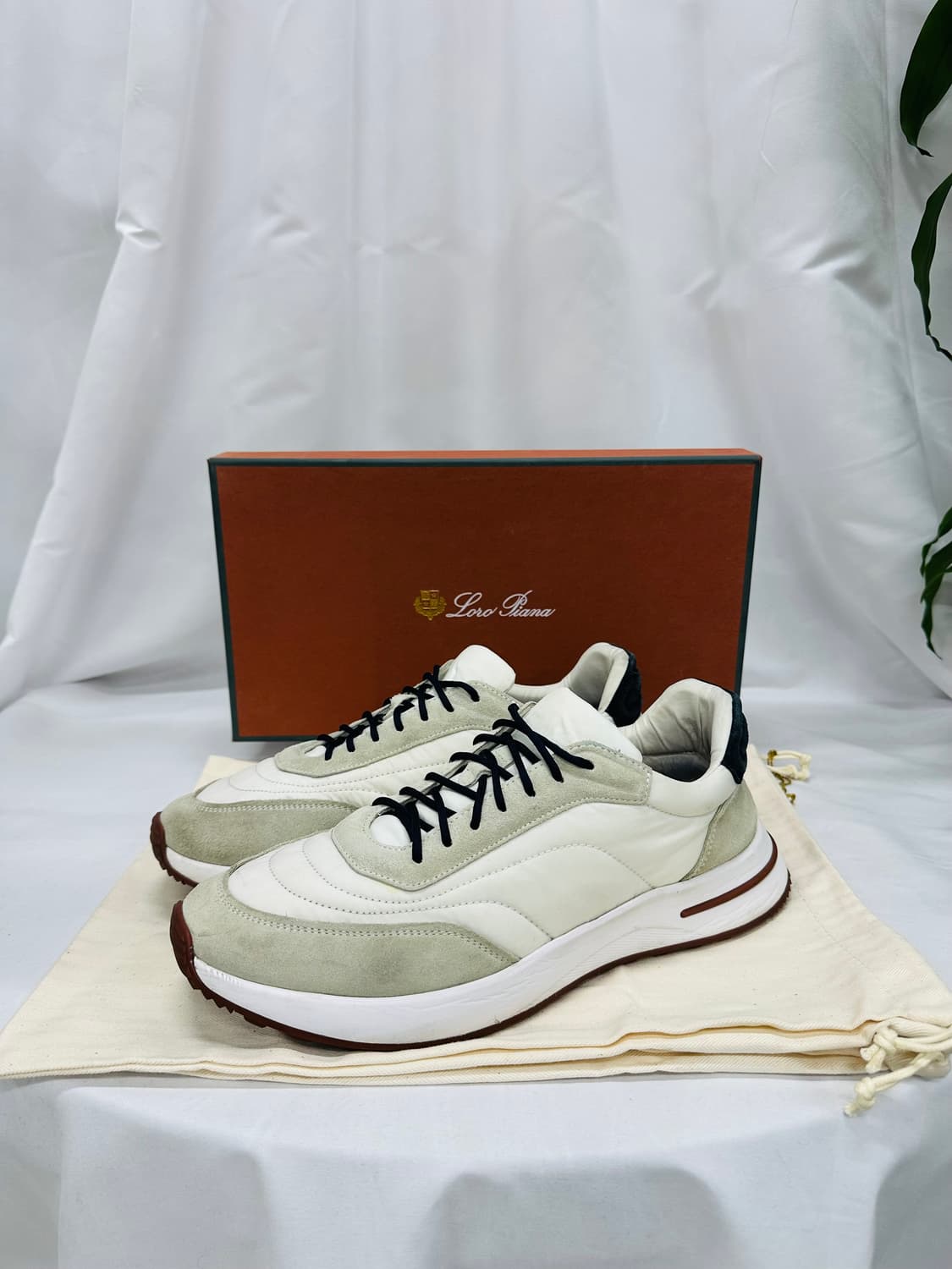 로로피아나 위켄드 워크 스니커즈 42 상품이미지2