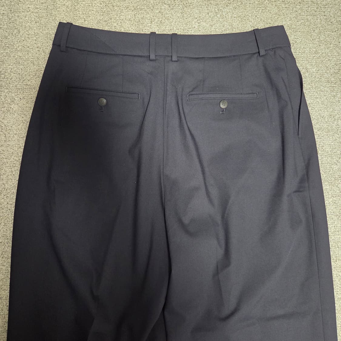 Uniqlo 유니클로 슬랙스 팬츠 33-34 (미사용) 상품이미지4