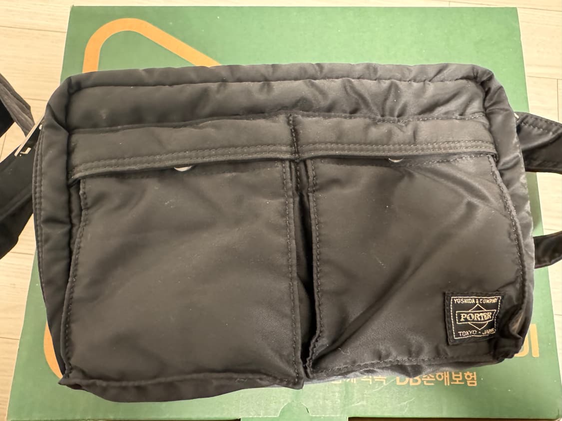 포터 탱커 숄더백 블랙 스몰 상품이미지1