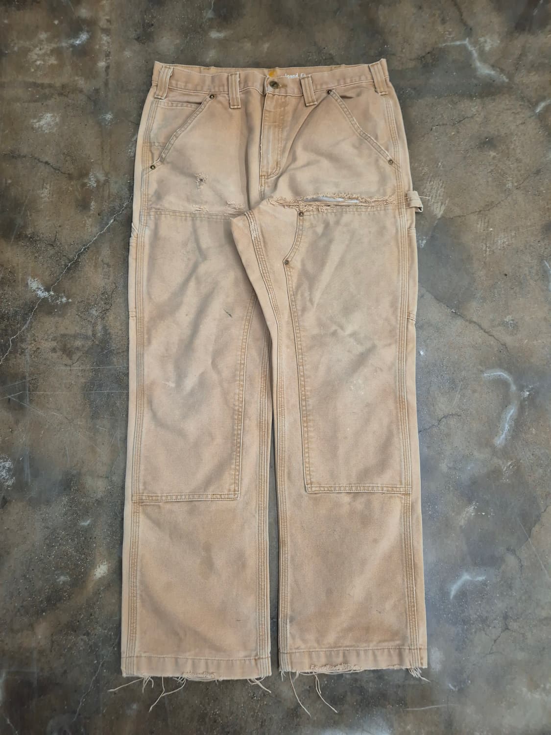 칼하트 더블니 팬츠 디스트레스드 상품이미지1