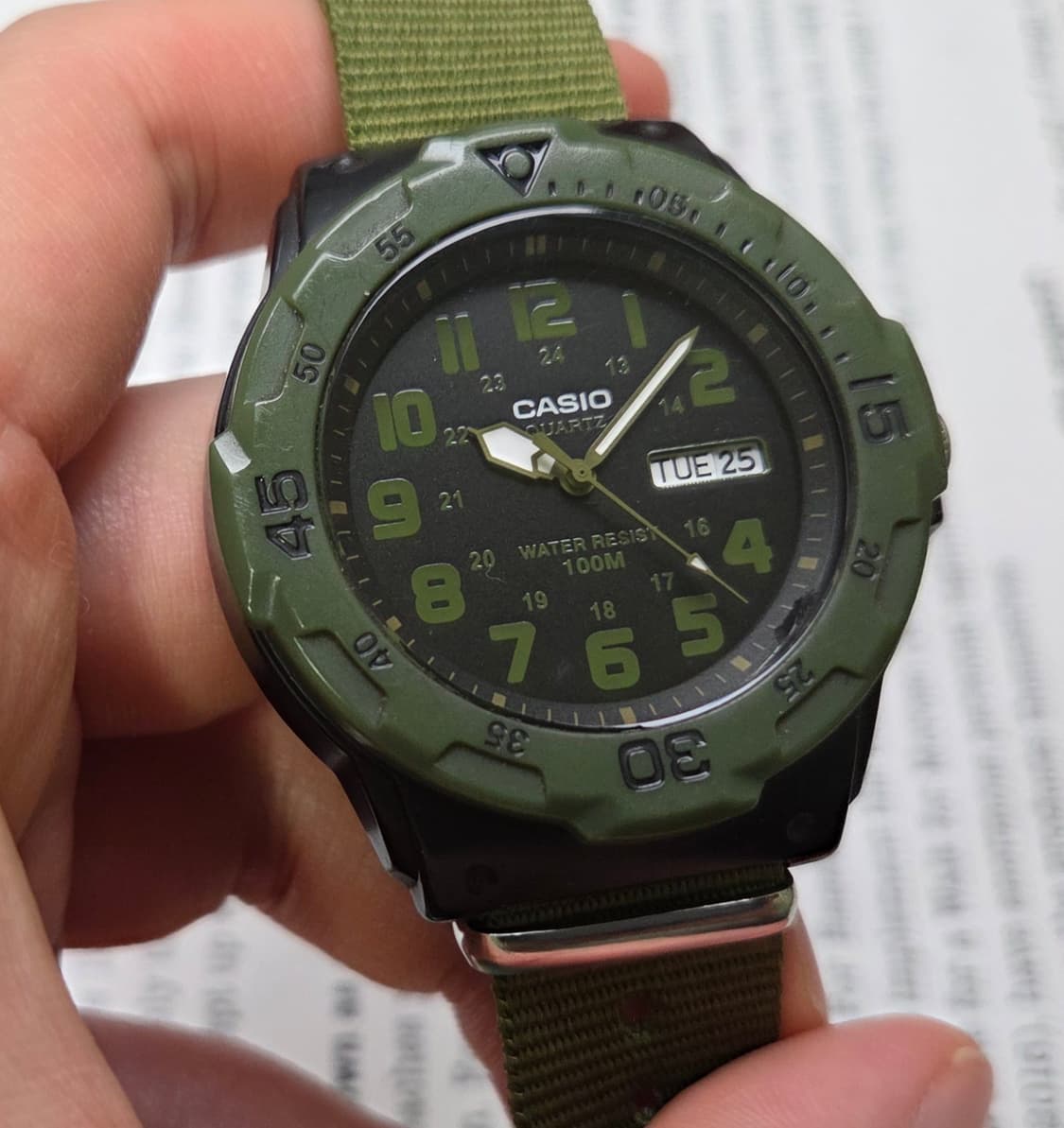 빈티지 카시오 데이데이트 블랙카키 아라빅숫자 인덱스 쿼츠 ver.
 상품이미지5