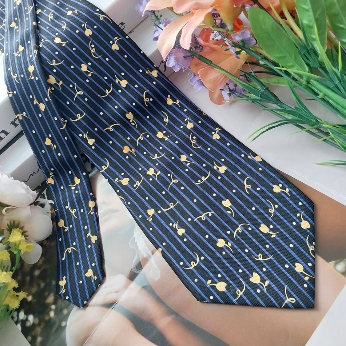 피에르 발망 실크 블랙&블루 플로럴 넥타이 9.7cm A등급 K1286
 상품이미지2