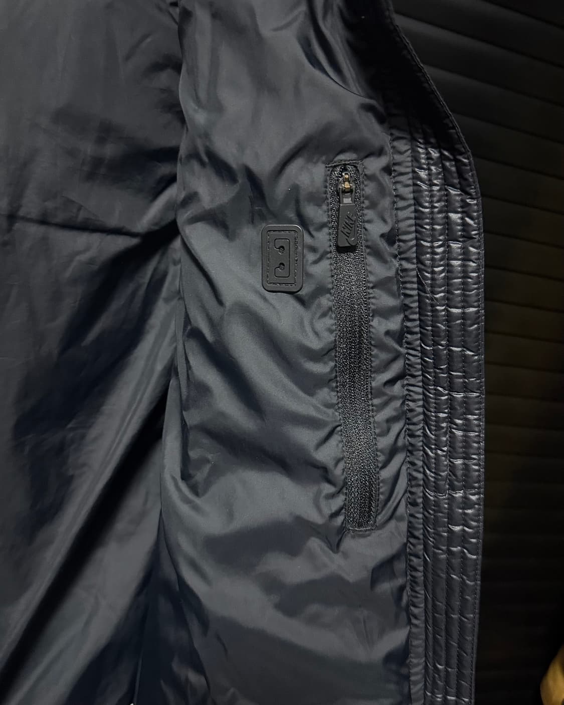 나이키 구스 다운 패딩 조끼 베스트 블랙 스우시 M 95 스트릿 하이넥  상품이미지7