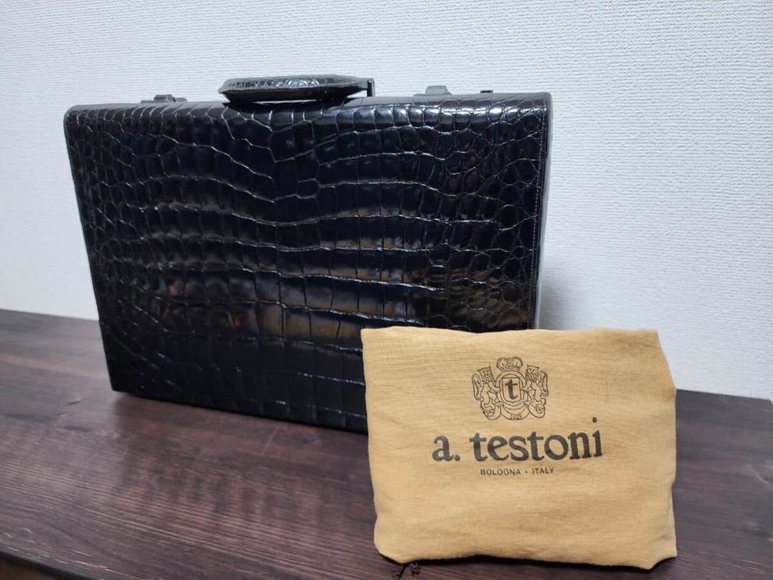 미사용) 정가 3300 a. testoni 테스토니 악어 가죽 가방 브리 상품이미지1