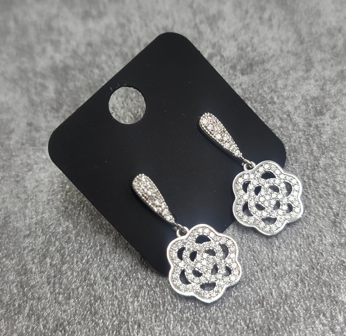 pave earrings 상품이미지5