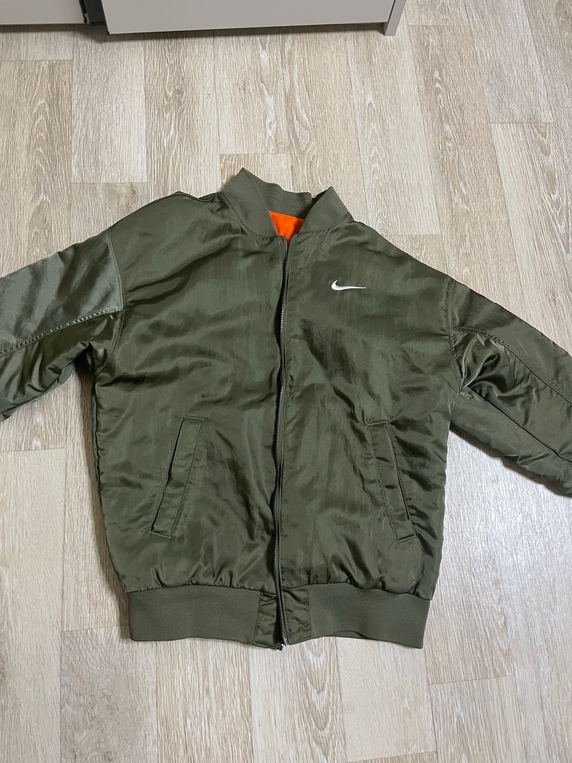 나이키 NSW 리버시블 바시티 봄버 자켓 상품이미지3