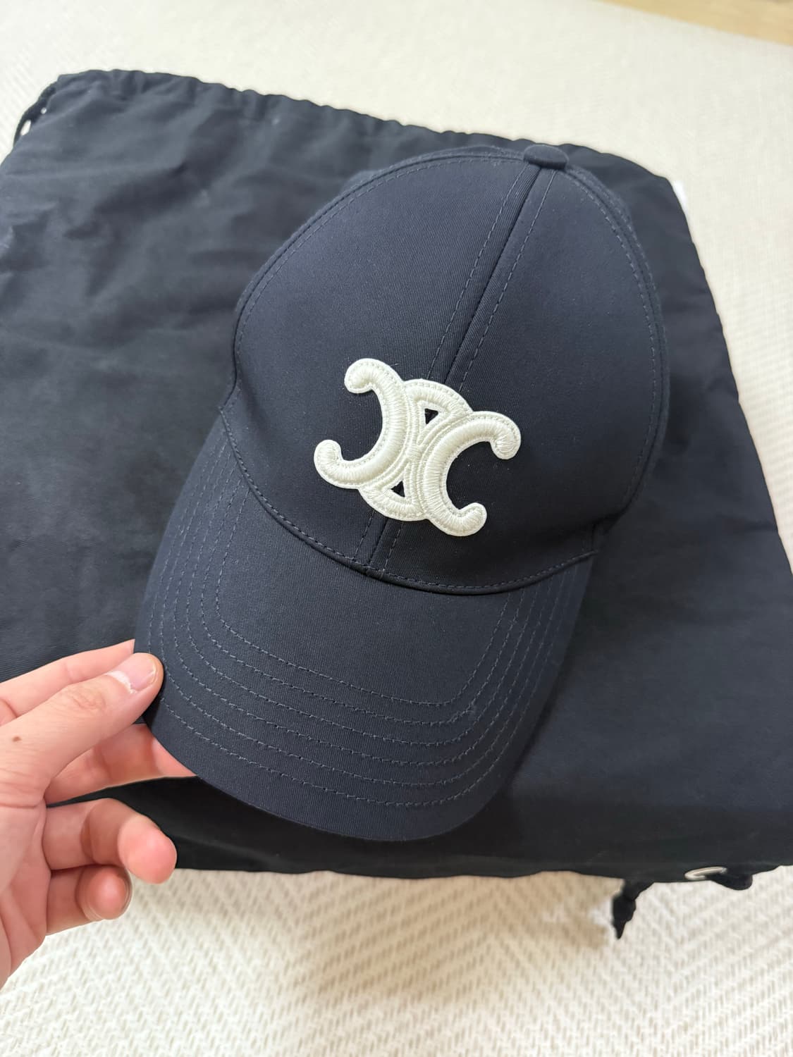 셀린느 트리옹프 볼캡 상품이미지1