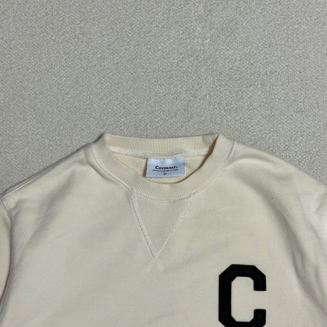 커버낫 C 로고 크루넥 맨투맨 상품이미지5