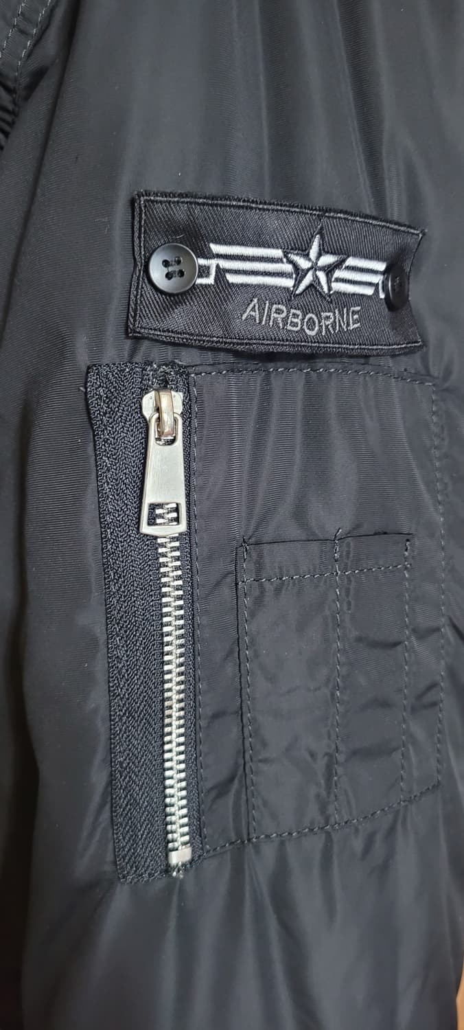 AIRBORNE 블랙 봄버 자켓 남성 105 상품이미지4