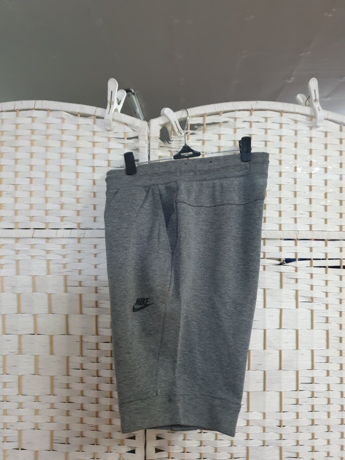 나이키  테크 반바지 그레이 L 상품이미지2