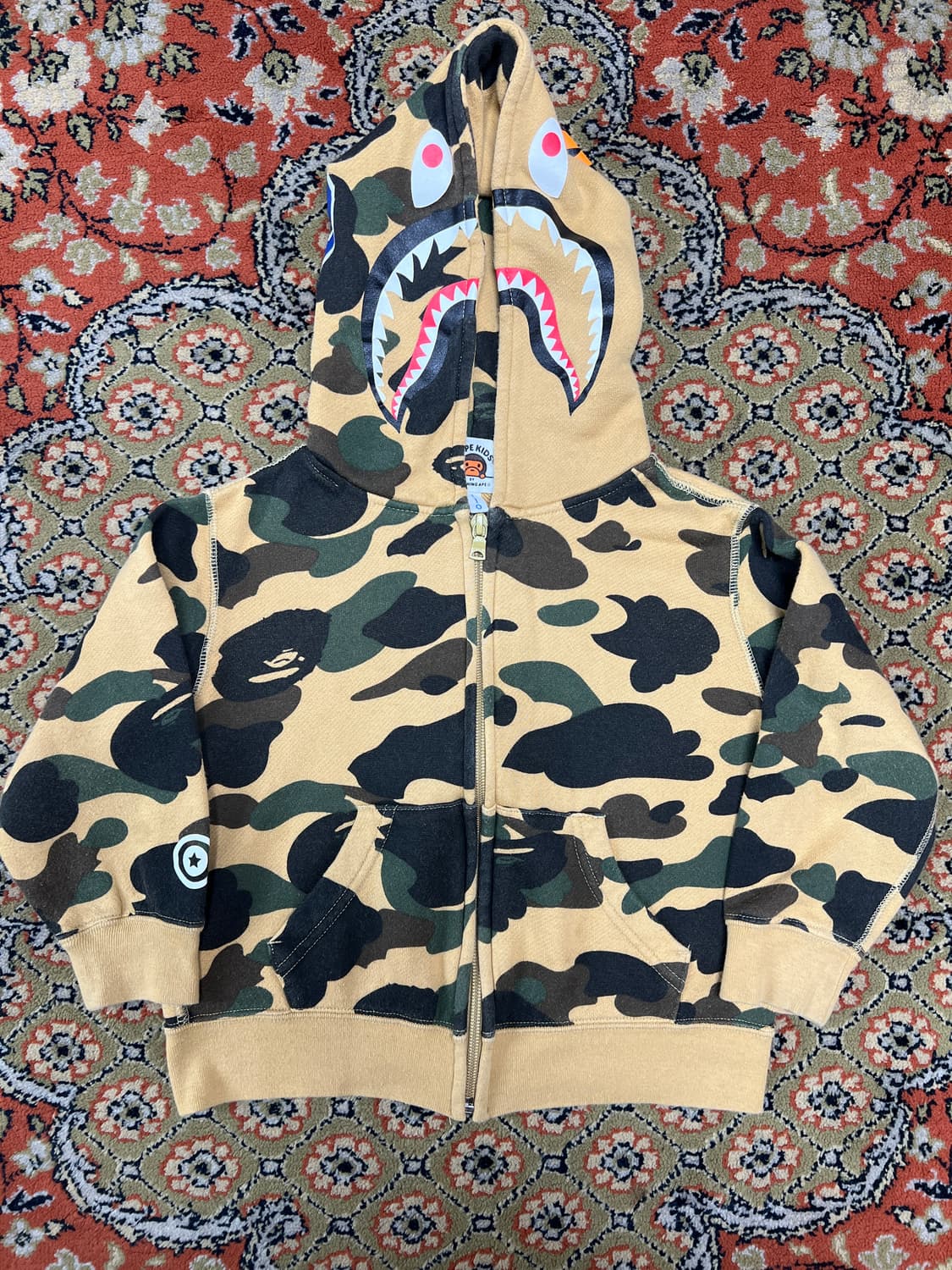 BAPE KIDS 샤크 카모 후드 집업 베이지 110 상품이미지1