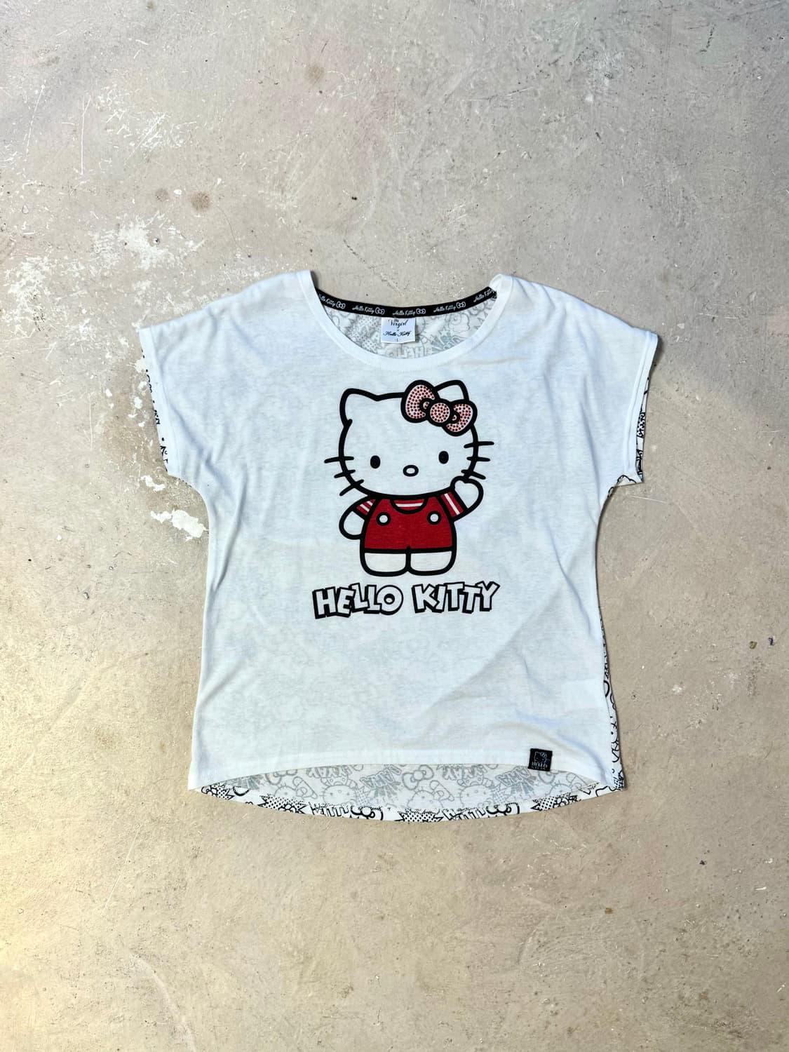 2000's HELLO KITTY X VIRGIRL 반팔 상품이미지1