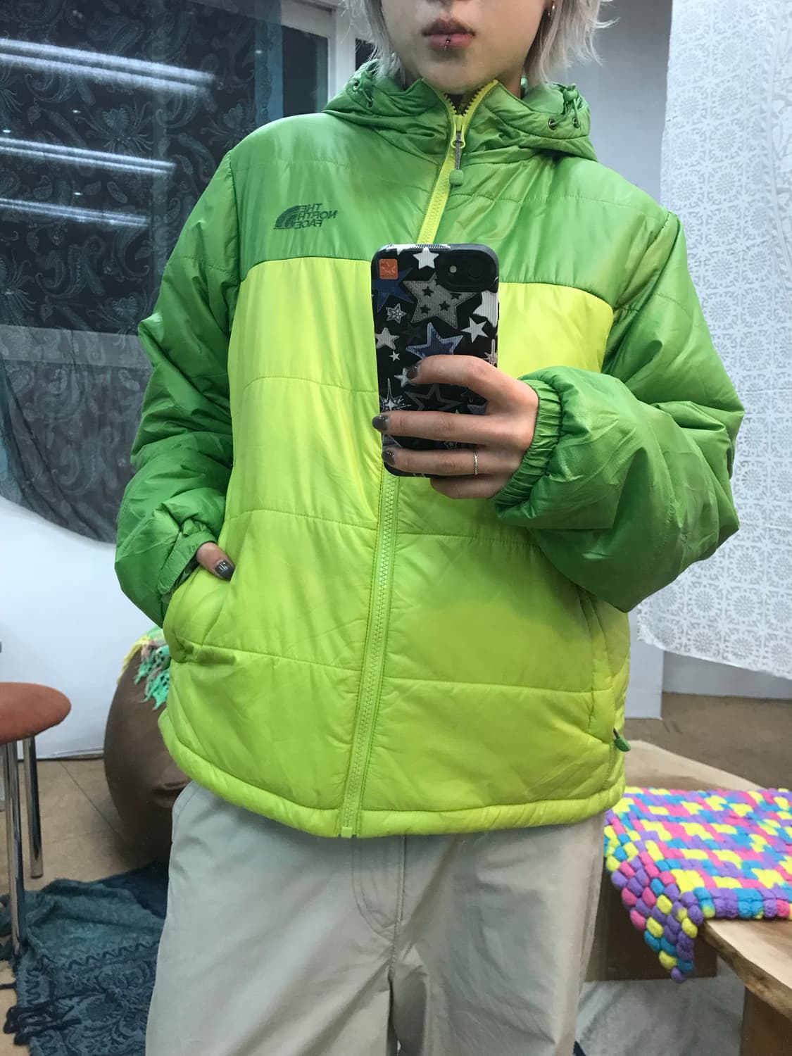 노스페이스 라임 배색 패딩  상품이미지2