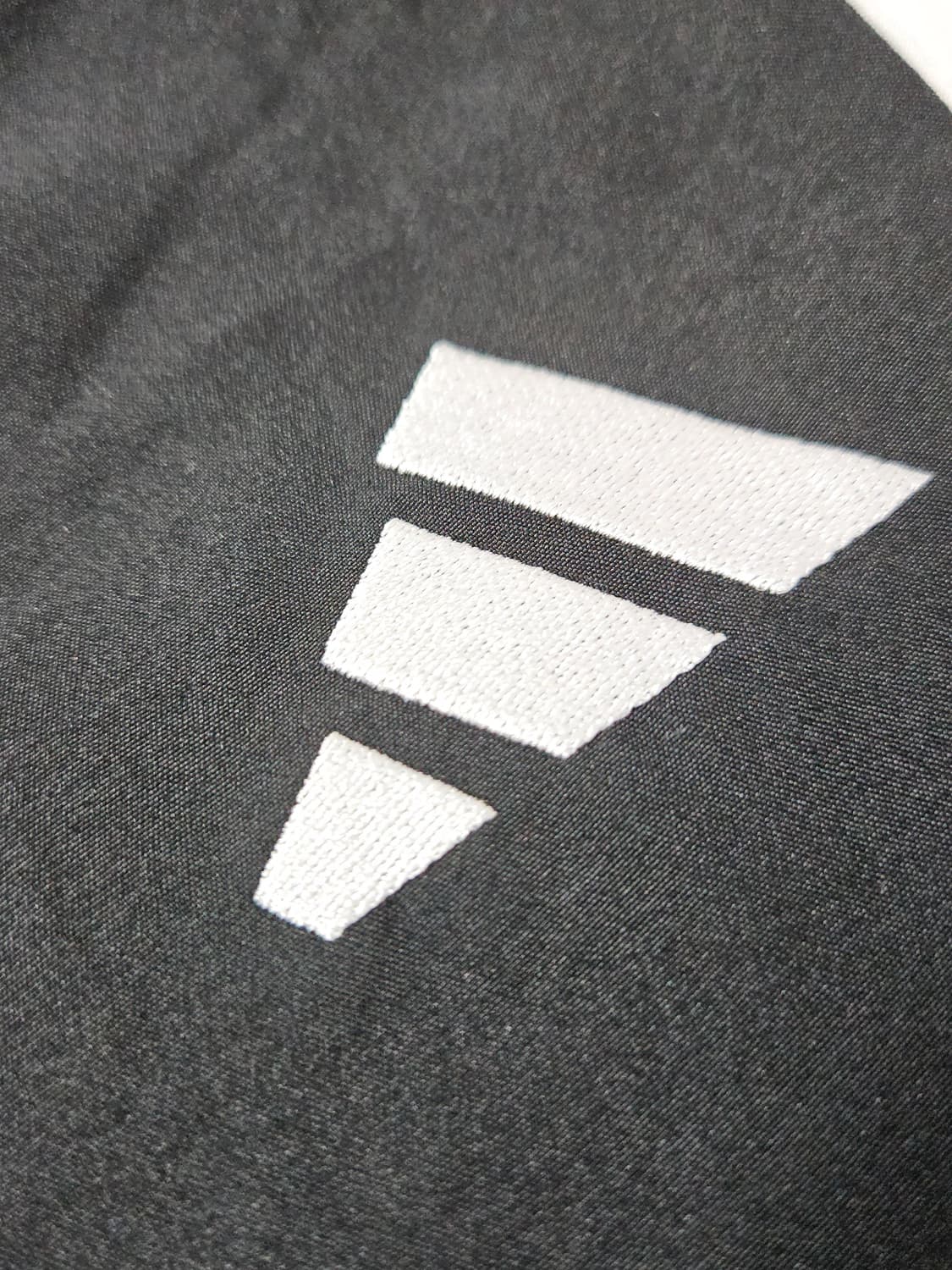 아디다스 스트라이프 루즈핏 우븐 조거팬츠 빅사이즈 4XL (새상품) 상품이미지3