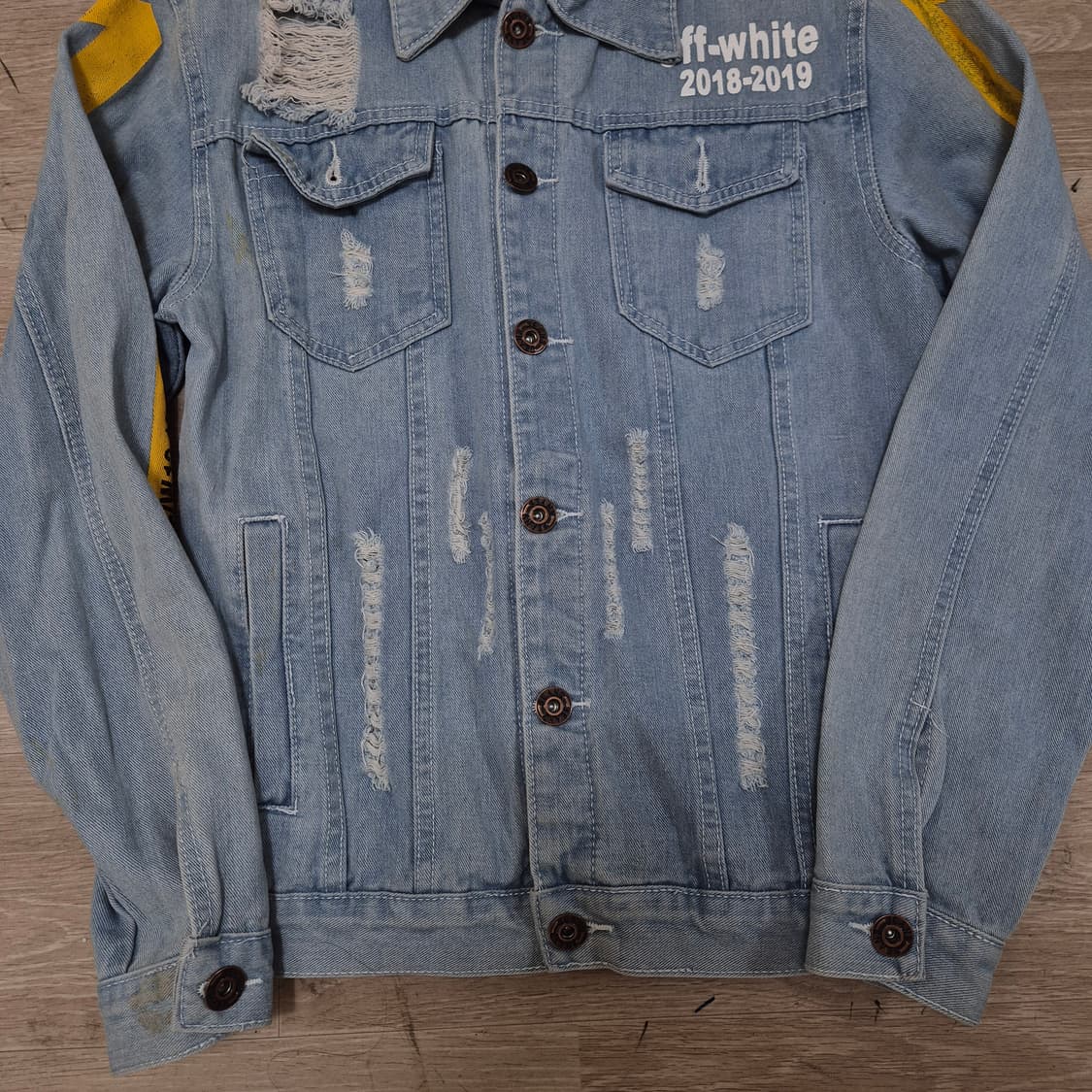 오프화이트 18-19 FW 애로우 빅프린팅 데님 청자켓 L(100) 상품이미지3