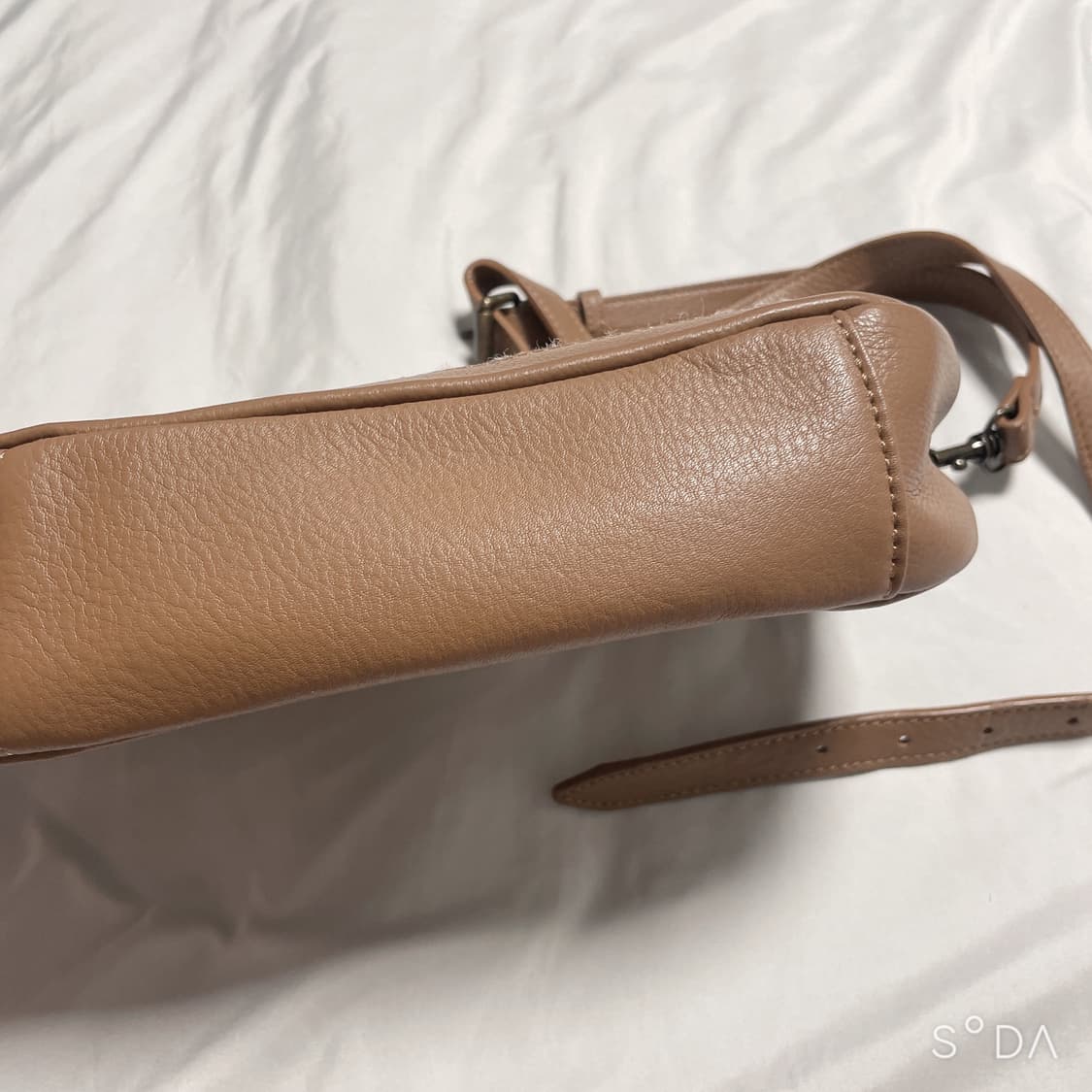 UGG 어그 크로스백 상품이미지4