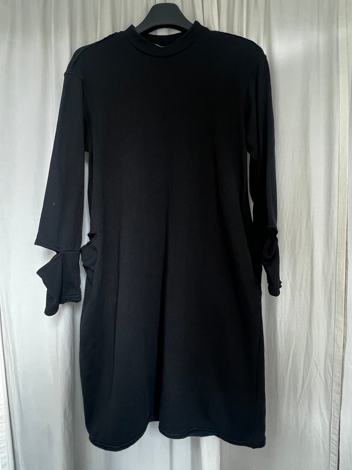 TOM GREYHOUND 톰그레이하운드 컷아웃 롱 원피스 / XS (루즈 상품이미지1