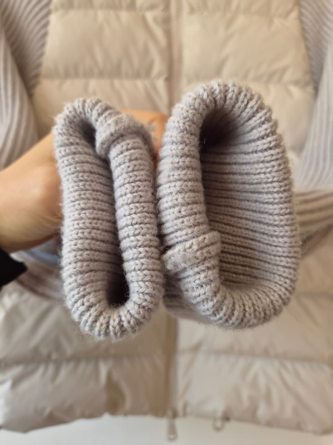 부루넬 여성 니트 배색후드패딩 40사이즈 상품이미지5