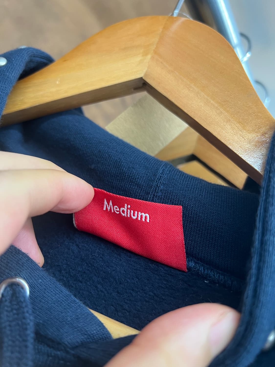 18FW Supreme 슈프림 스터디드 후드티 상품이미지9