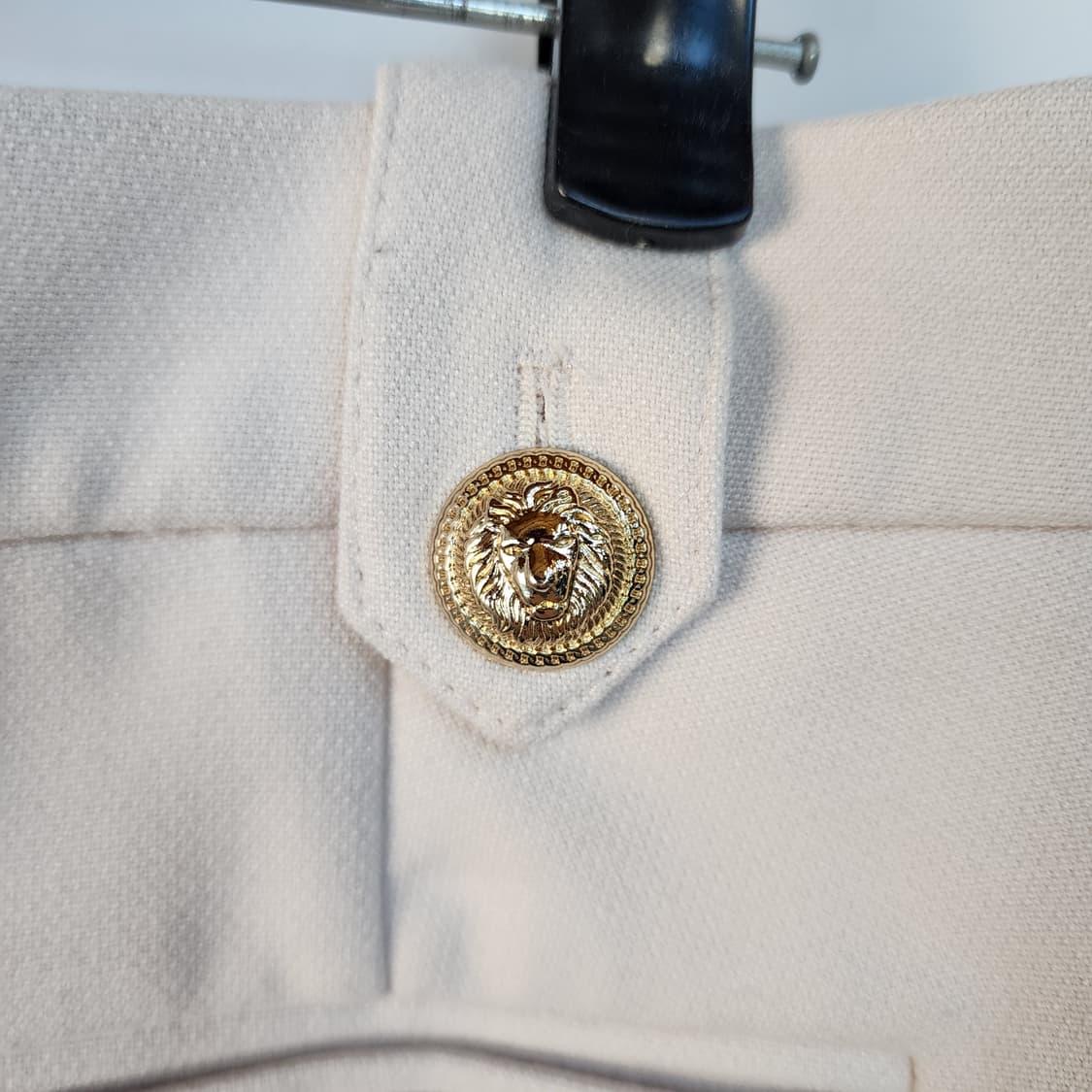 메종드메이어 금장 버튼 부츠컷 크림색 바지 상품이미지4