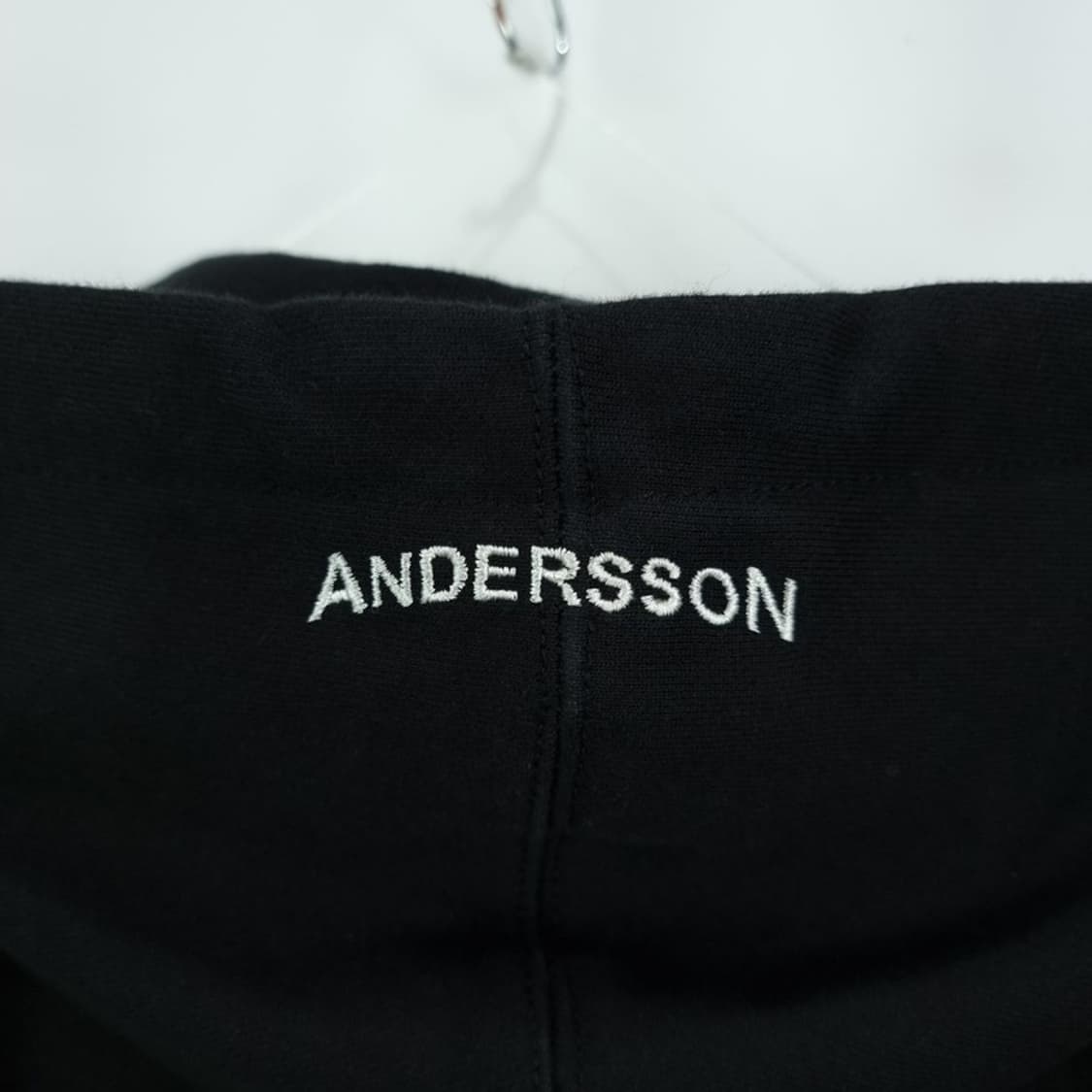 [앤더슨벨] 그래픽 프린팅 오버핏 후드티 블랙 M19007 상품이미지8