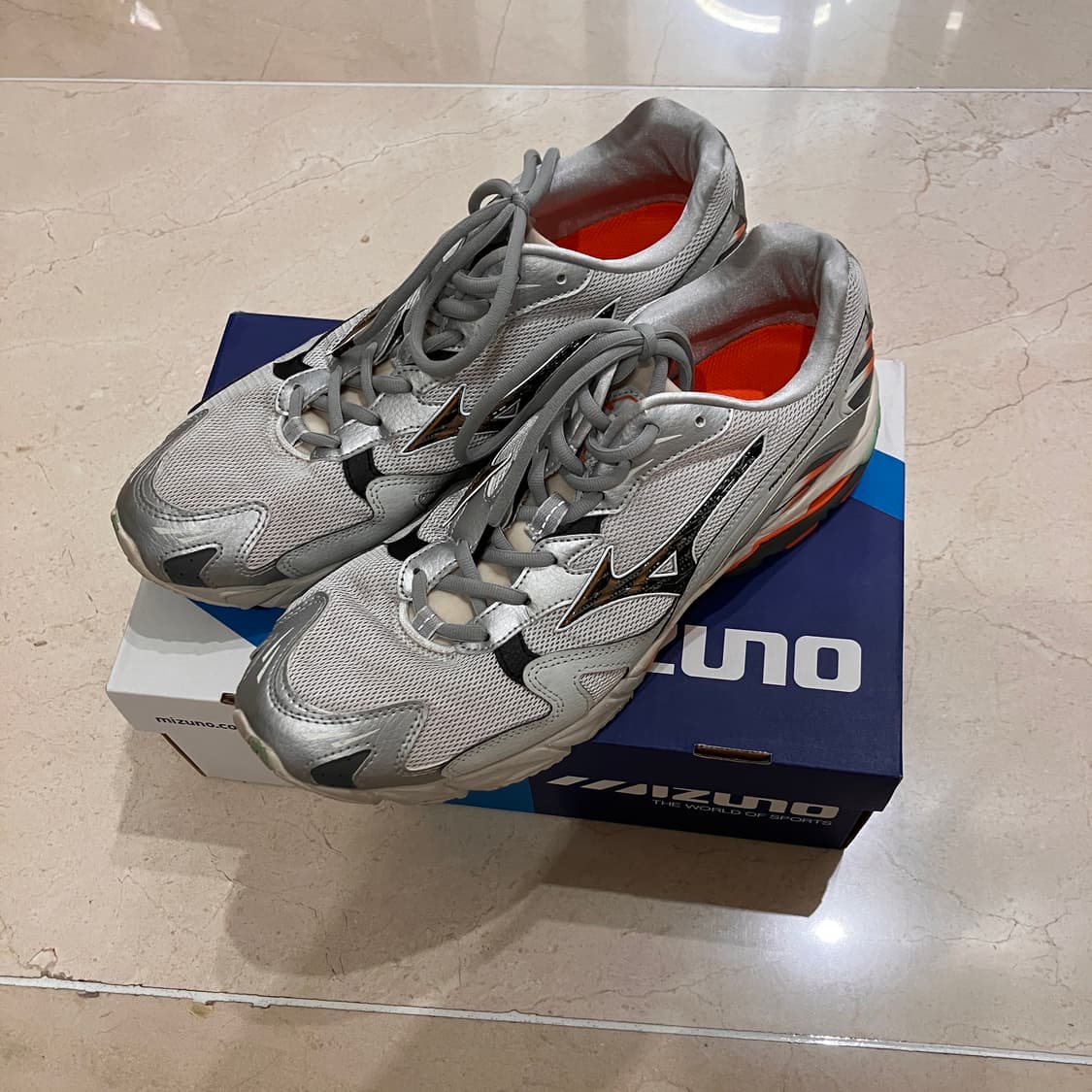 미즈노 웨이브라이더10 D1GA218505 상품이미지3