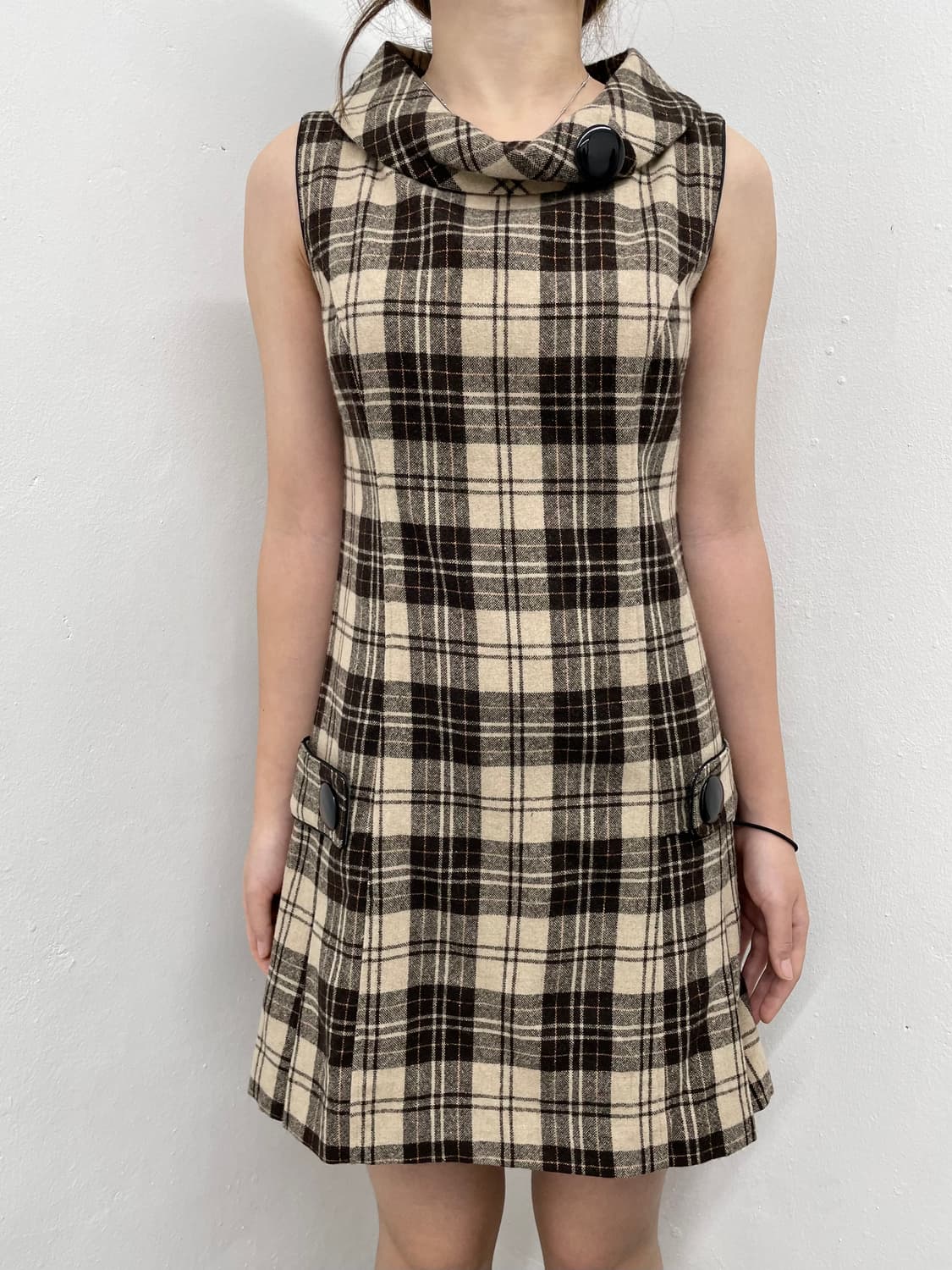 세실맥비 라떼갸루 버튼 플리츠 원피스 상품이미지4