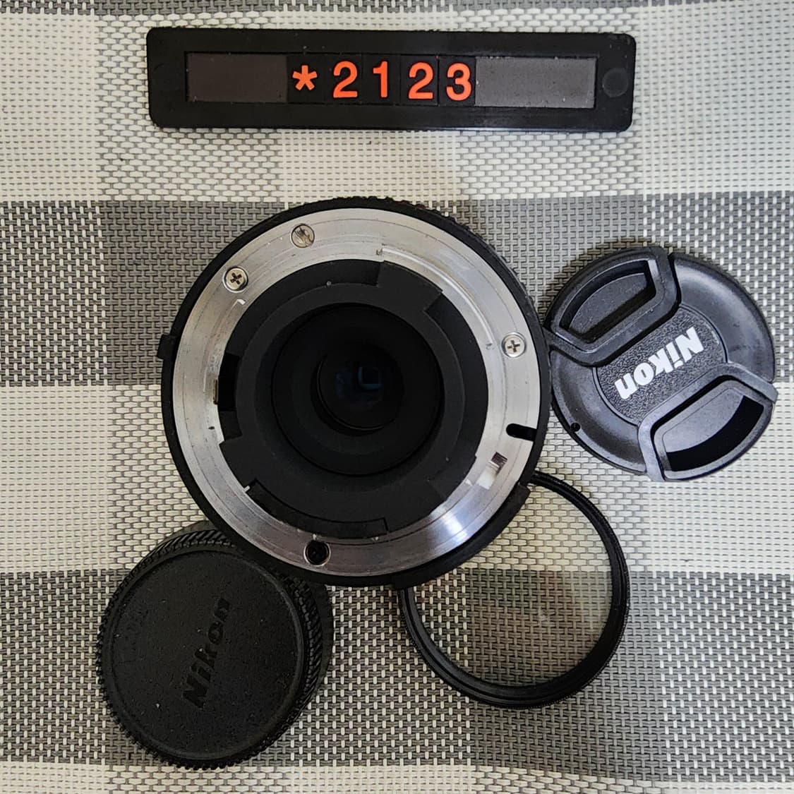 니콘 AF 마운트 28-70mm 줌렌즈 상품이미지5